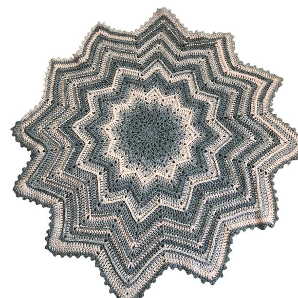 Handmade 12 Point Crochet Knit Supernova Star Baby Blanket Afghan Pink Grey - Picture 16 of 16